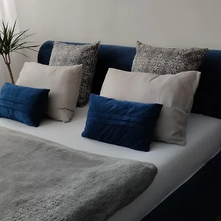 Apartment Aria 2